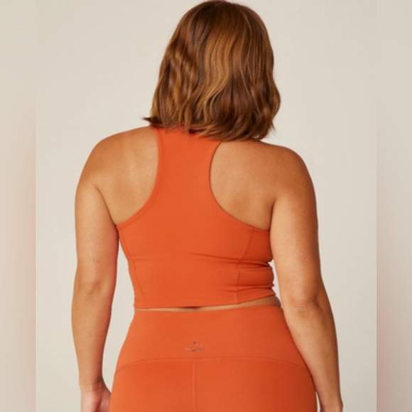 Beyond Yoga powerbeyond intensity racerback cropped tank size XL - Picture 3 of 13